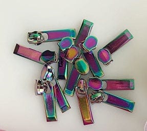 #5 White Zipper Pack with Rainbow Nylon Coil & Iridescent Pulls - 3 Yards Continuous Zipper Tape - Image 5