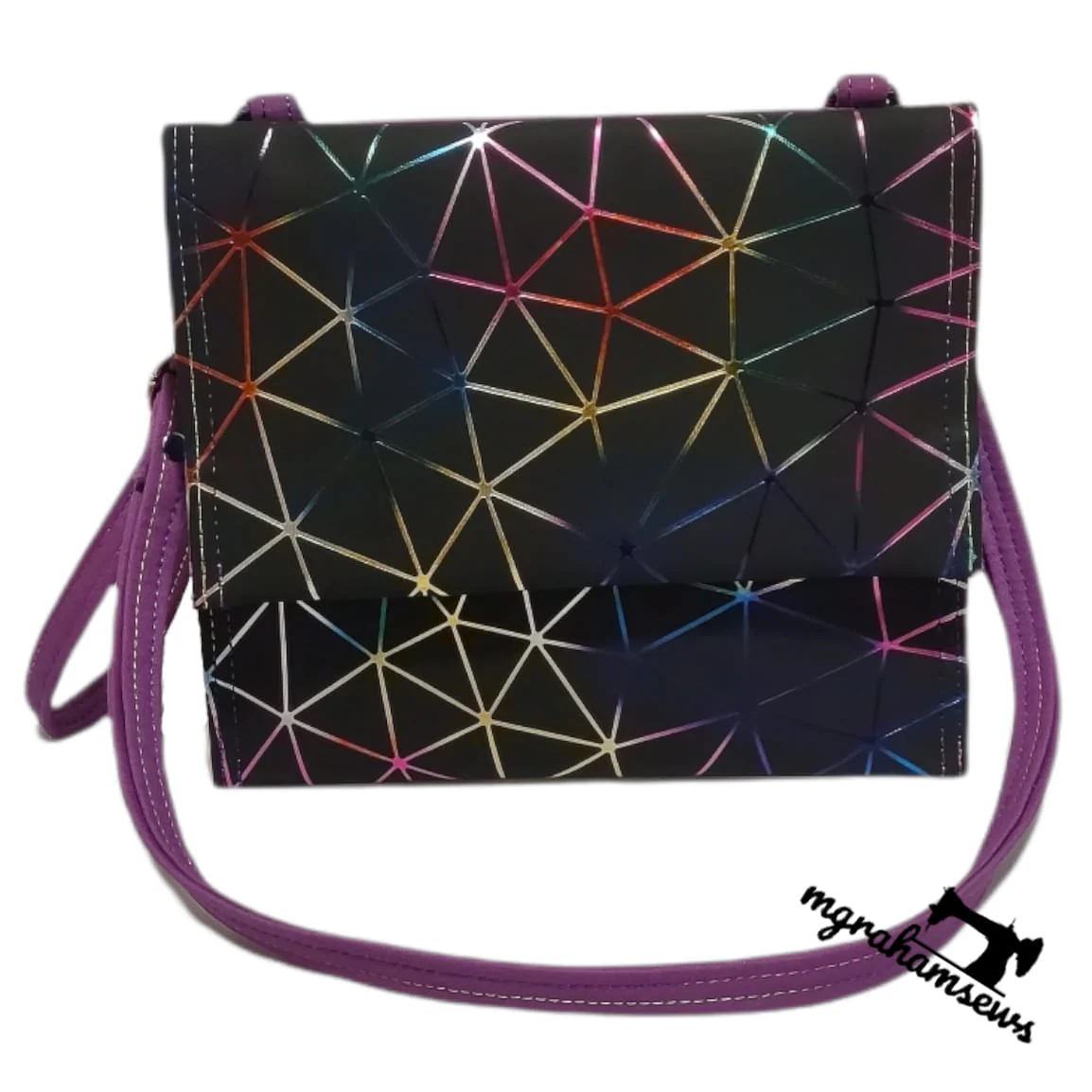 Rainbow Geometric Vinyl Black - Image 3