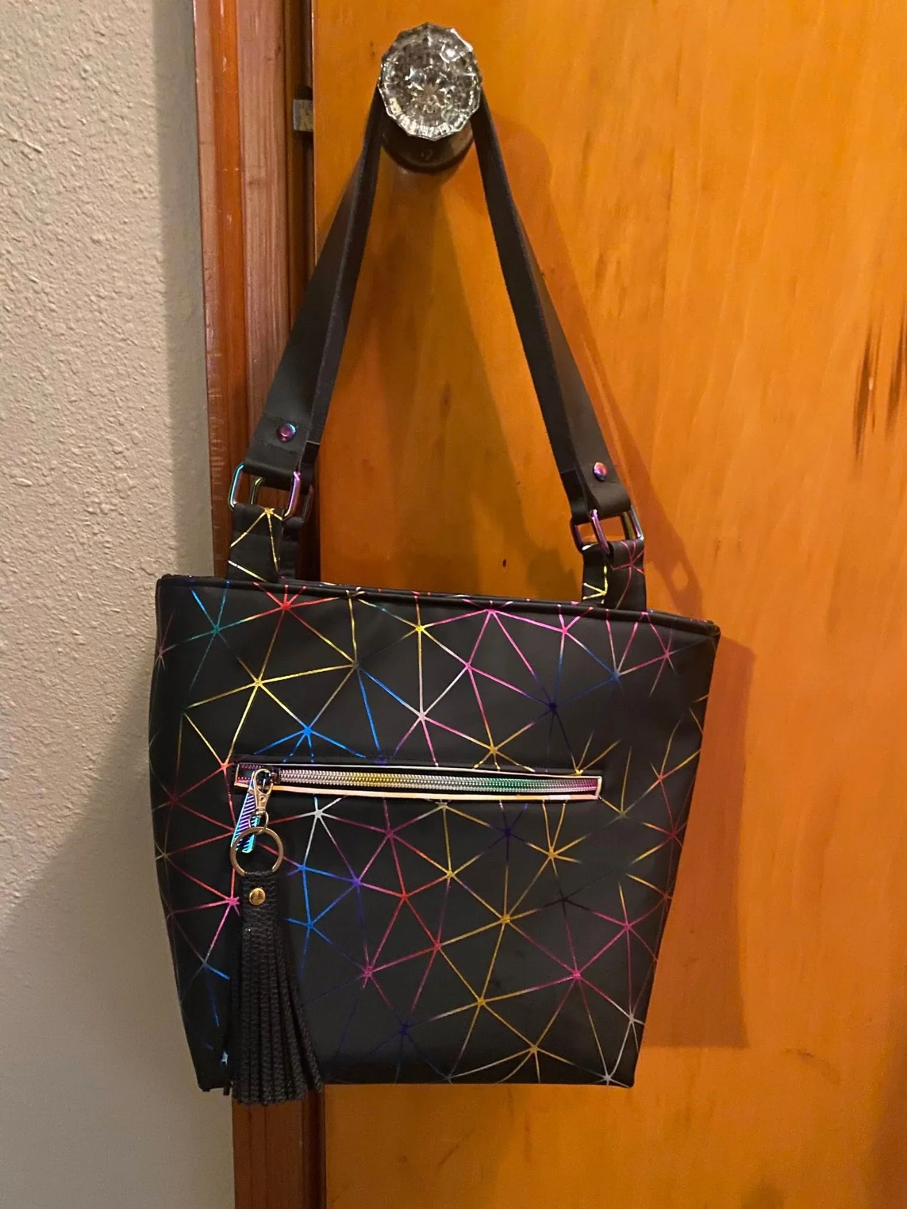 Rainbow Geometric Vinyl Black - Image 4